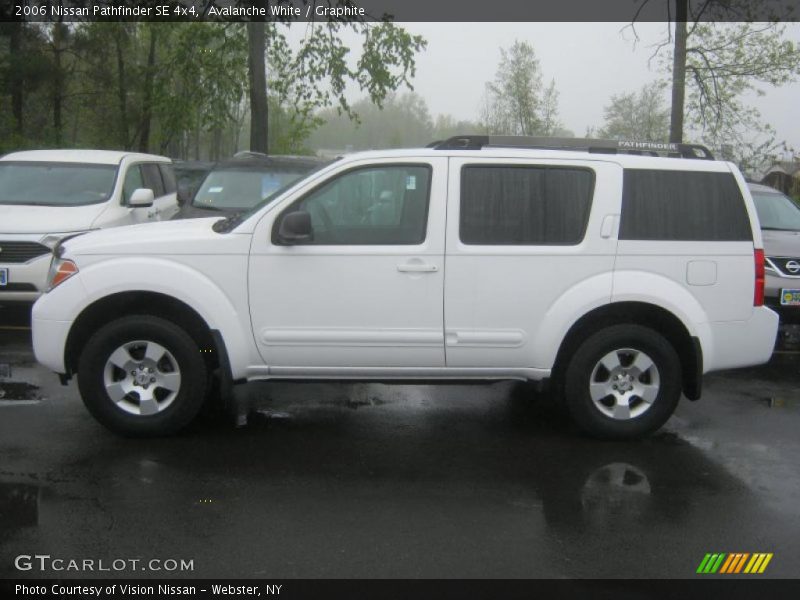 Avalanche White / Graphite 2006 Nissan Pathfinder SE 4x4