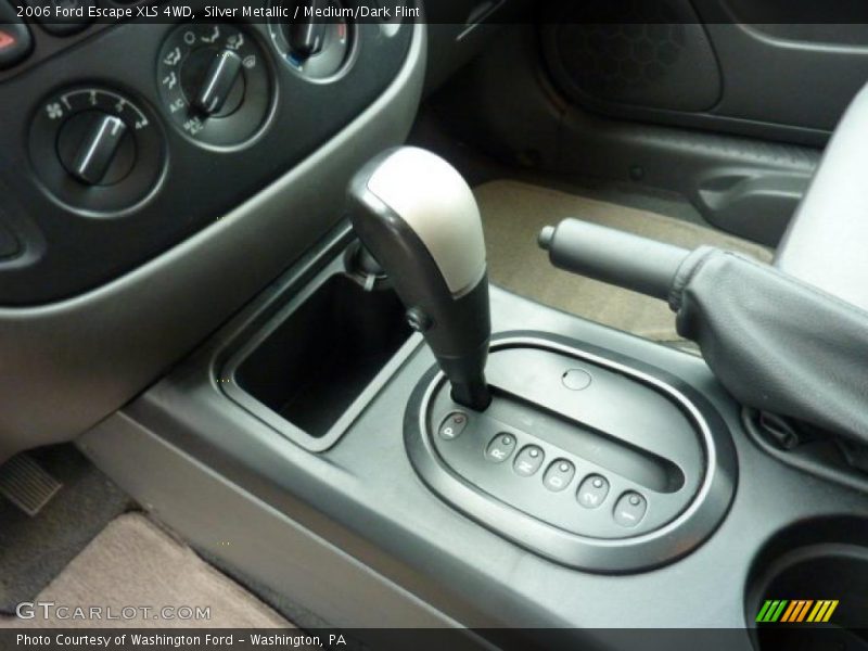 Silver Metallic / Medium/Dark Flint 2006 Ford Escape XLS 4WD