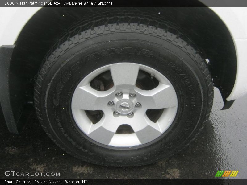Avalanche White / Graphite 2006 Nissan Pathfinder SE 4x4