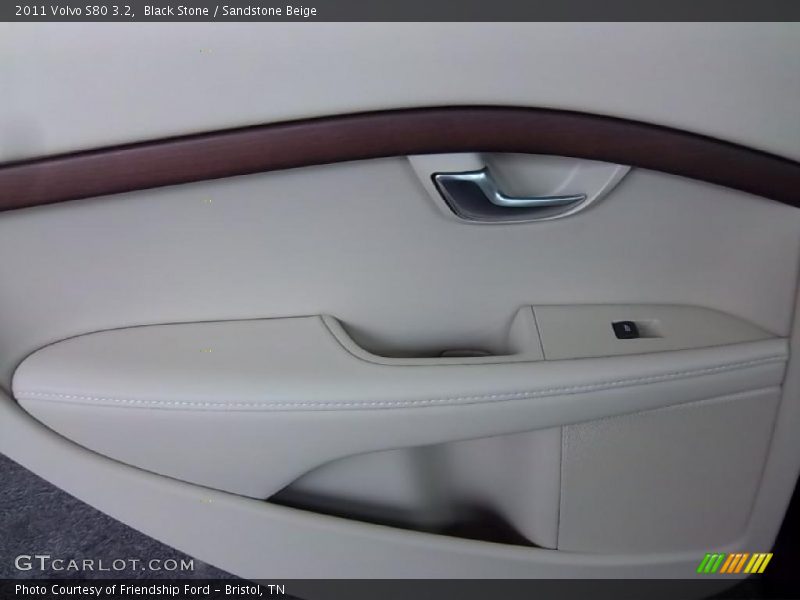 Black Stone / Sandstone Beige 2011 Volvo S80 3.2