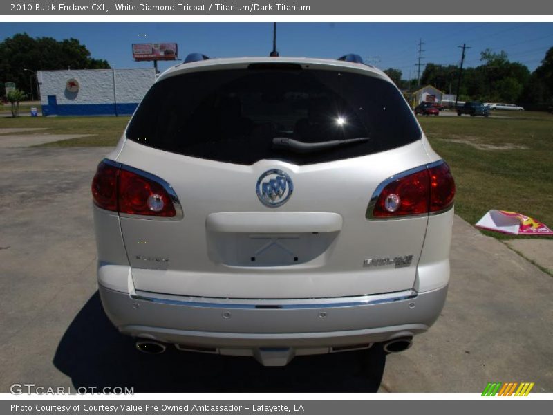 White Diamond Tricoat / Titanium/Dark Titanium 2010 Buick Enclave CXL