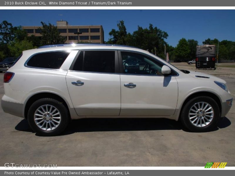 White Diamond Tricoat / Titanium/Dark Titanium 2010 Buick Enclave CXL