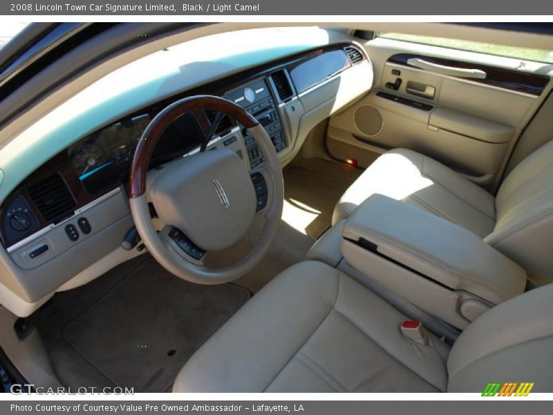 Black / Light Camel 2008 Lincoln Town Car Signature Limited