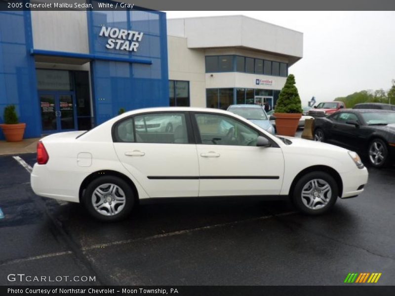 White / Gray 2005 Chevrolet Malibu Sedan