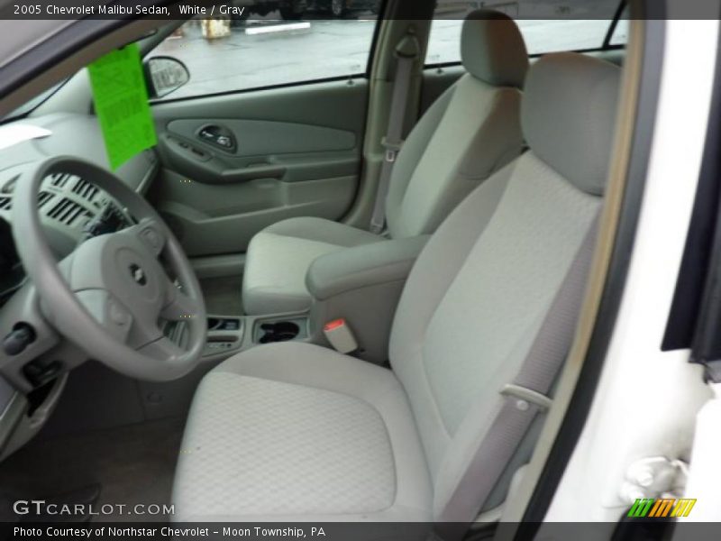 White / Gray 2005 Chevrolet Malibu Sedan