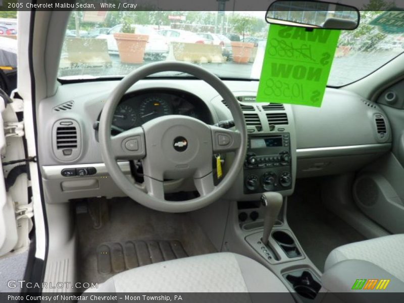 White / Gray 2005 Chevrolet Malibu Sedan