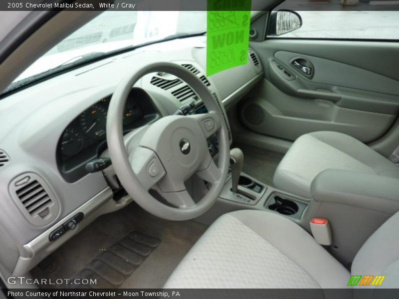 White / Gray 2005 Chevrolet Malibu Sedan