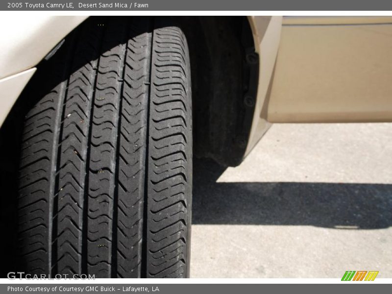 Desert Sand Mica / Fawn 2005 Toyota Camry LE