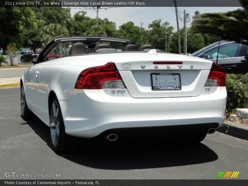 Ice White / Soverign Hide Cacao Brown Leather/Off Black 2011 Volvo C70 T5