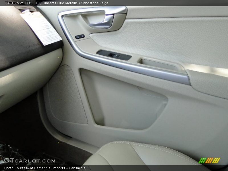 Barents Blue Metallic / Sandstone Beige 2011 Volvo XC60 3.2