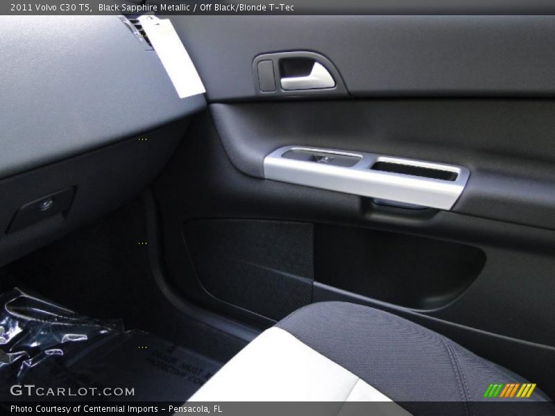 Black Sapphire Metallic / Off Black/Blonde T-Tec 2011 Volvo C30 T5