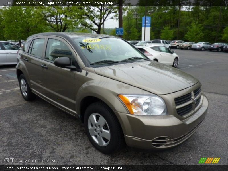 Light Khaki Metallic / Pastel Pebble Beige 2007 Dodge Caliber SE