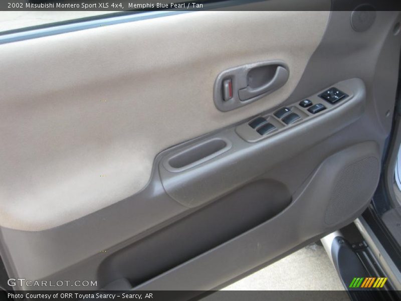Door Panel of 2002 Montero Sport XLS 4x4