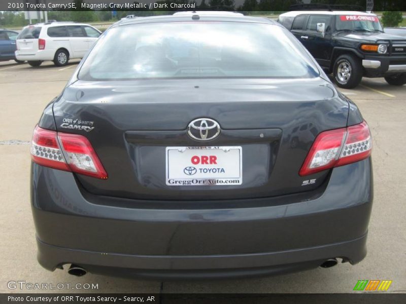 Magnetic Gray Metallic / Dark Charcoal 2010 Toyota Camry SE