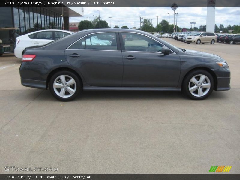 Magnetic Gray Metallic / Dark Charcoal 2010 Toyota Camry SE