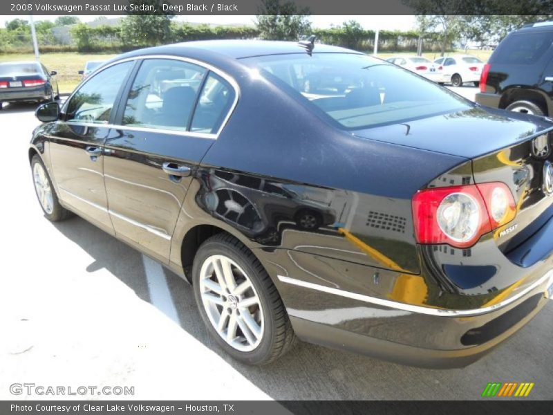 Deep Black / Black 2008 Volkswagen Passat Lux Sedan