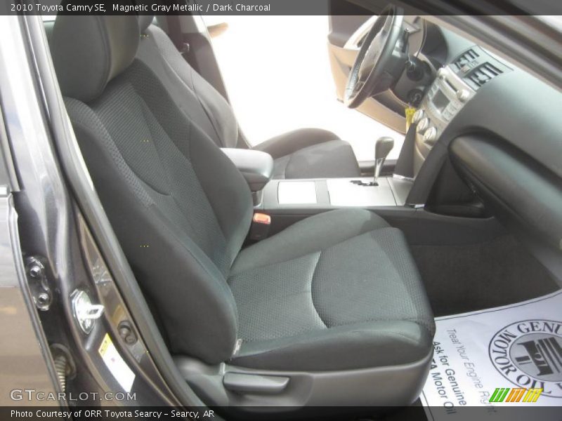 Magnetic Gray Metallic / Dark Charcoal 2010 Toyota Camry SE