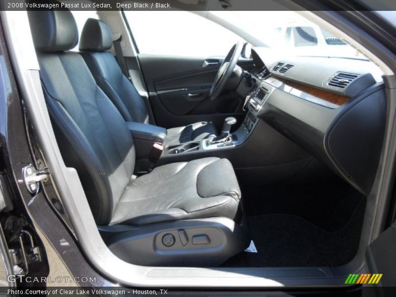 Deep Black / Black 2008 Volkswagen Passat Lux Sedan