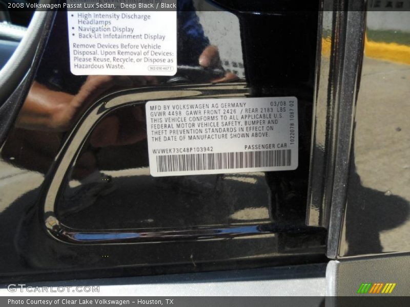 Deep Black / Black 2008 Volkswagen Passat Lux Sedan