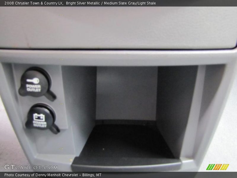 Bright Silver Metallic / Medium Slate Gray/Light Shale 2008 Chrysler Town & Country LX