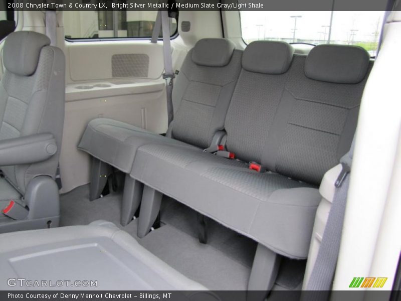 Bright Silver Metallic / Medium Slate Gray/Light Shale 2008 Chrysler Town & Country LX