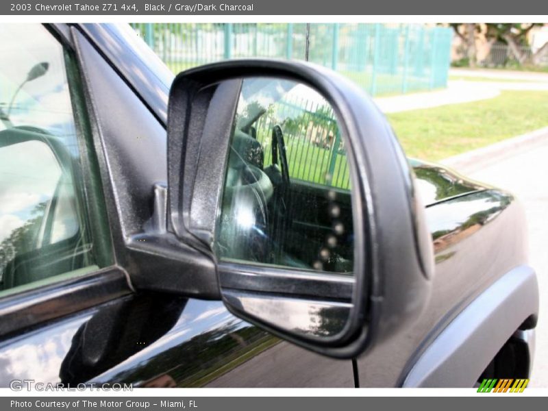 Black / Gray/Dark Charcoal 2003 Chevrolet Tahoe Z71 4x4