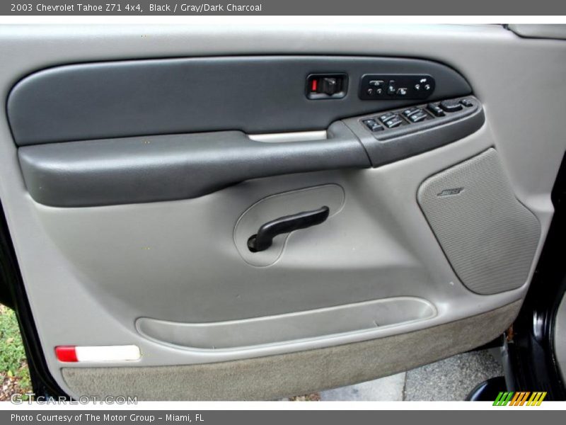 Black / Gray/Dark Charcoal 2003 Chevrolet Tahoe Z71 4x4