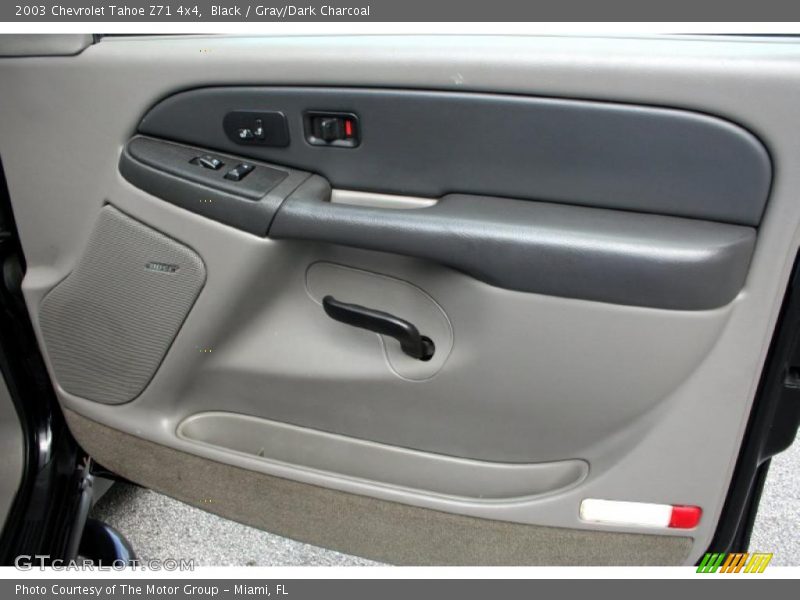 Black / Gray/Dark Charcoal 2003 Chevrolet Tahoe Z71 4x4