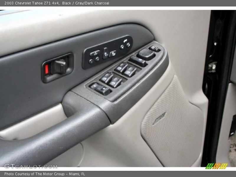 Black / Gray/Dark Charcoal 2003 Chevrolet Tahoe Z71 4x4