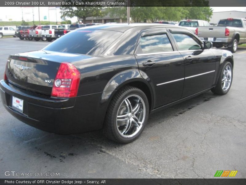  2009 300 LX Brilliant Black