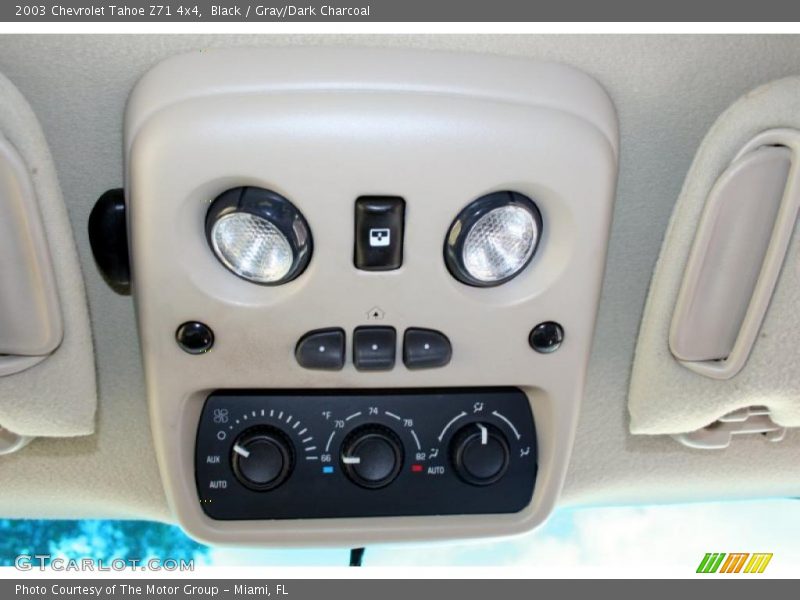 Black / Gray/Dark Charcoal 2003 Chevrolet Tahoe Z71 4x4