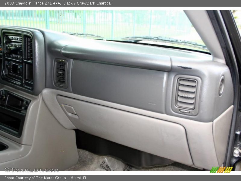 Black / Gray/Dark Charcoal 2003 Chevrolet Tahoe Z71 4x4