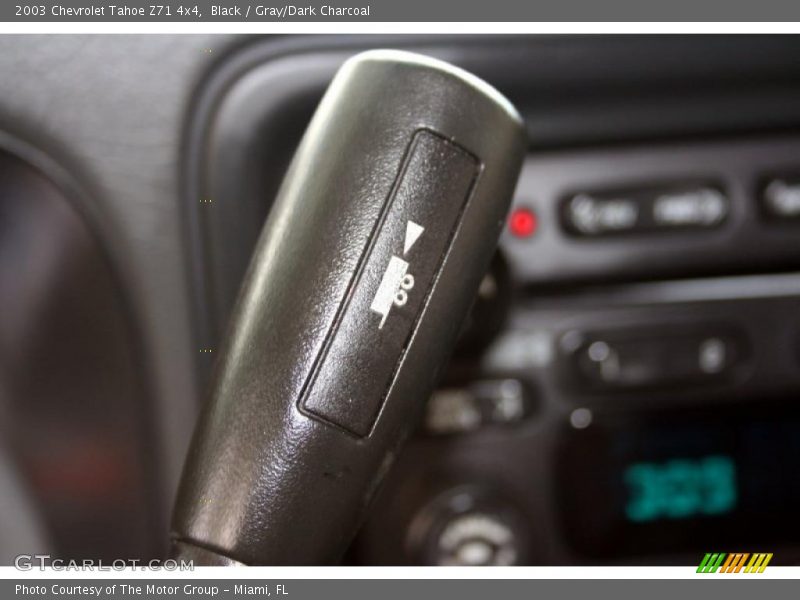 Black / Gray/Dark Charcoal 2003 Chevrolet Tahoe Z71 4x4