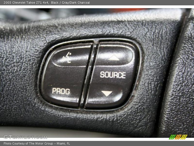 Black / Gray/Dark Charcoal 2003 Chevrolet Tahoe Z71 4x4