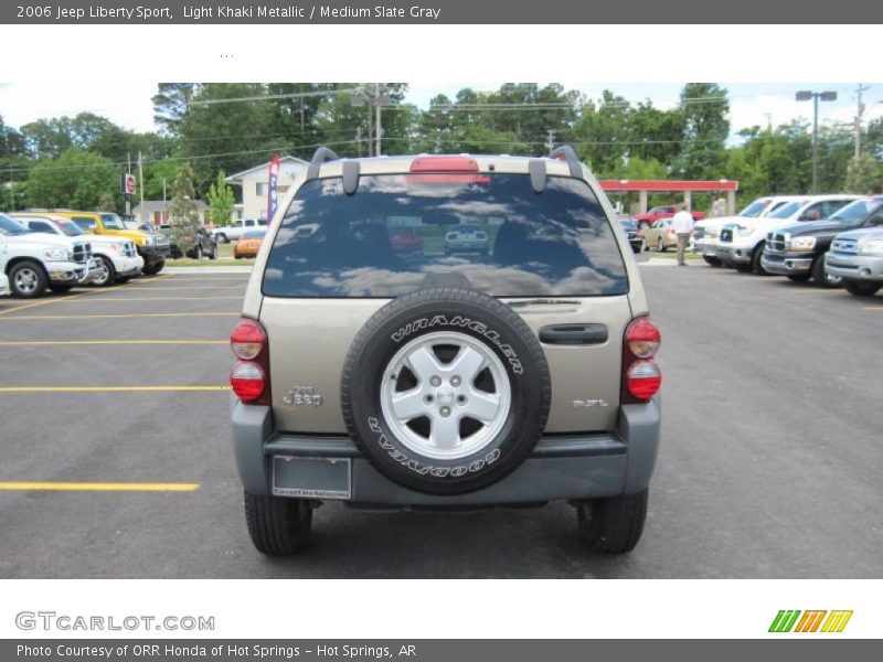 Light Khaki Metallic / Medium Slate Gray 2006 Jeep Liberty Sport