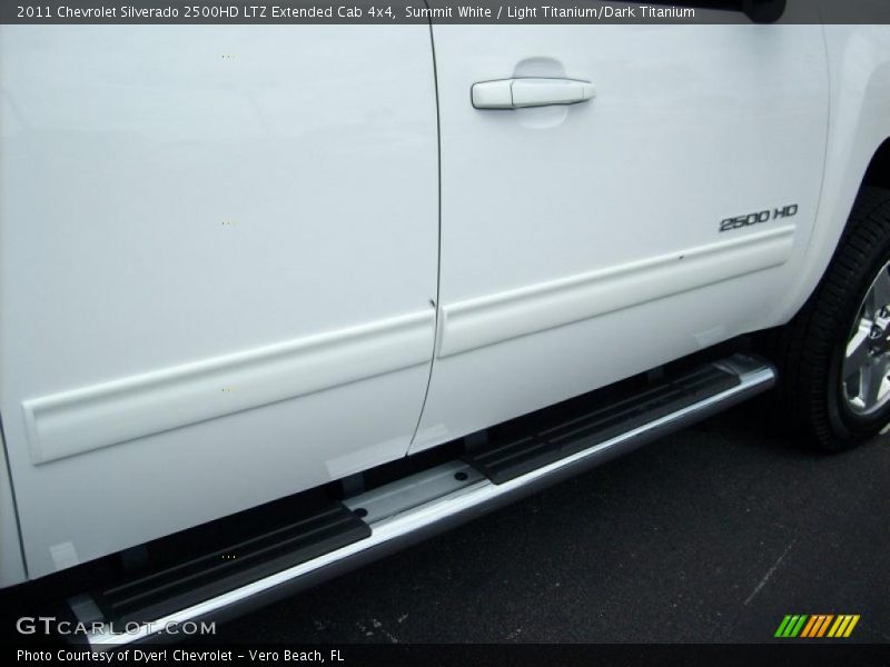 Summit White / Light Titanium/Dark Titanium 2011 Chevrolet Silverado 2500HD LTZ Extended Cab 4x4