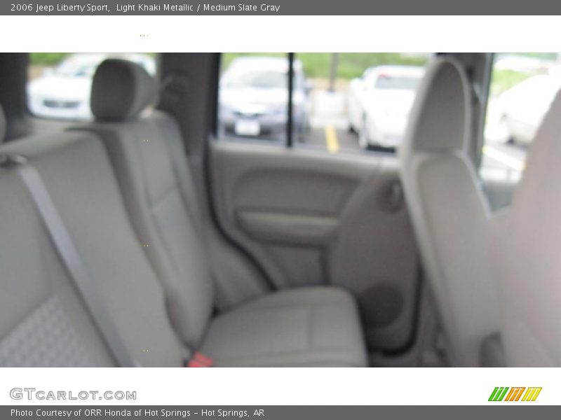 Light Khaki Metallic / Medium Slate Gray 2006 Jeep Liberty Sport