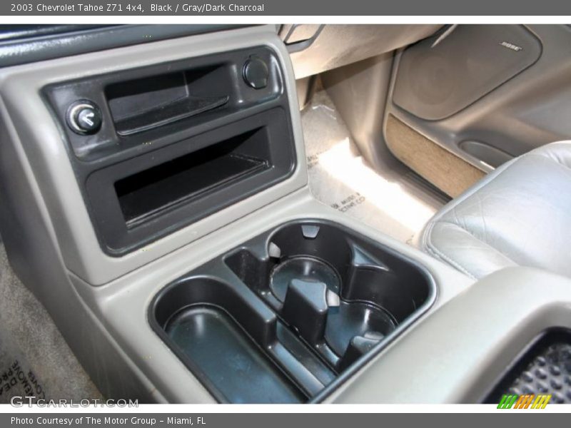 Black / Gray/Dark Charcoal 2003 Chevrolet Tahoe Z71 4x4