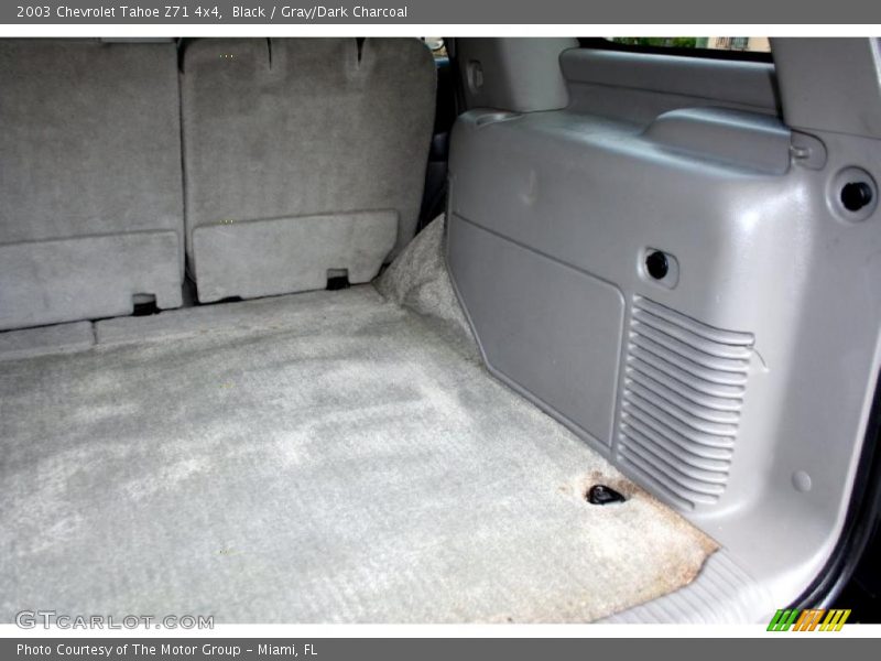 Black / Gray/Dark Charcoal 2003 Chevrolet Tahoe Z71 4x4