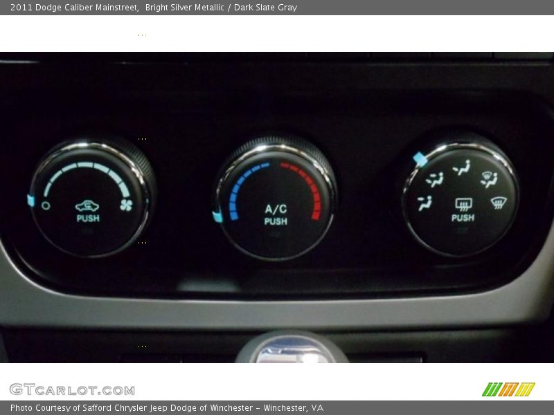 Bright Silver Metallic / Dark Slate Gray 2011 Dodge Caliber Mainstreet