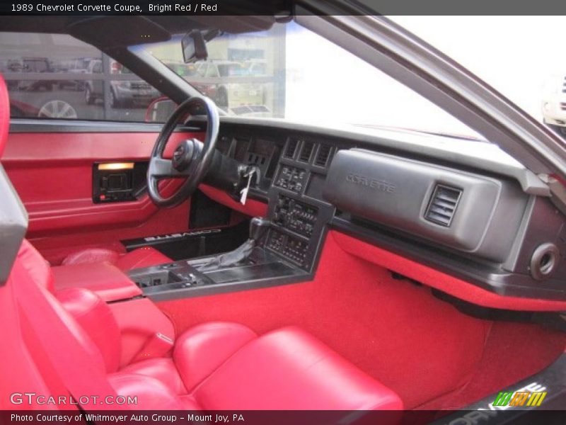 Dashboard of 1989 Corvette Coupe
