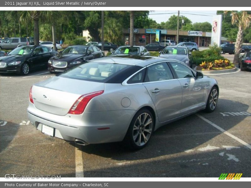 Liquid Silver Metallic / Ivory/Oyster 2011 Jaguar XJ XJL