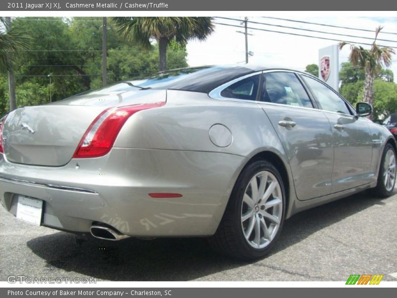 Cashmere Metallic / Cashew/Truffle 2011 Jaguar XJ XJ