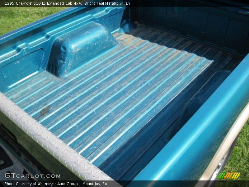Bright Teal Metallic / Tan 1995 Chevrolet S10 LS Extended Cab 4x4