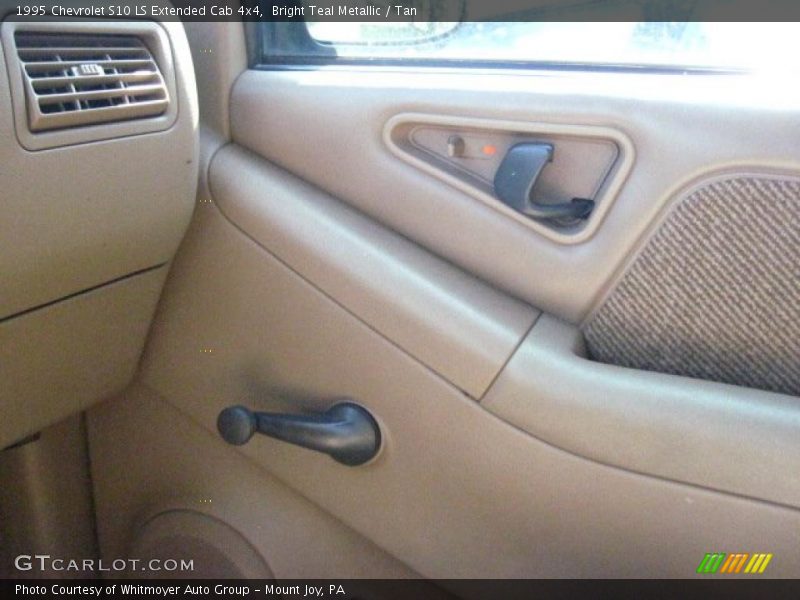 Bright Teal Metallic / Tan 1995 Chevrolet S10 LS Extended Cab 4x4