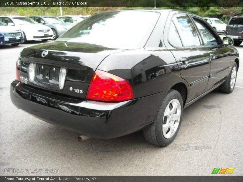 Blackout / Charcoal 2006 Nissan Sentra 1.8 S
