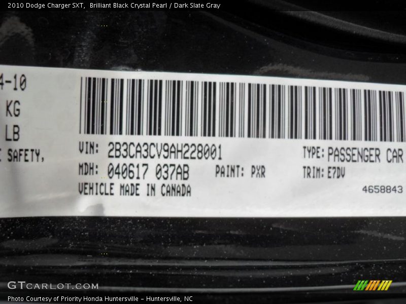 Brilliant Black Crystal Pearl / Dark Slate Gray 2010 Dodge Charger SXT