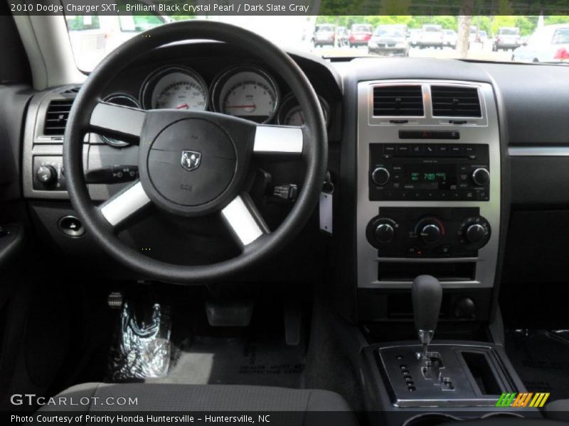 Brilliant Black Crystal Pearl / Dark Slate Gray 2010 Dodge Charger SXT