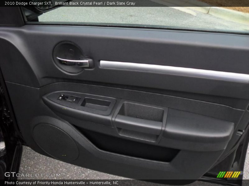 Brilliant Black Crystal Pearl / Dark Slate Gray 2010 Dodge Charger SXT