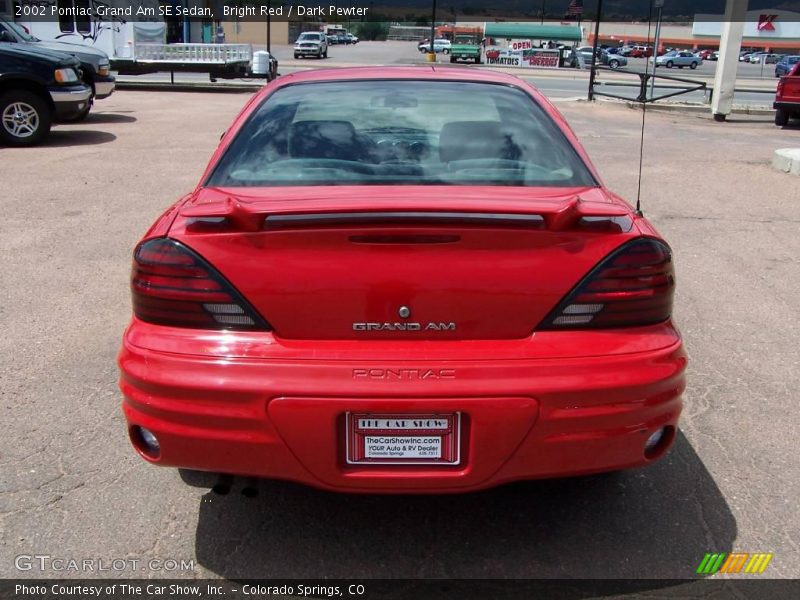 Bright Red / Dark Pewter 2002 Pontiac Grand Am SE Sedan